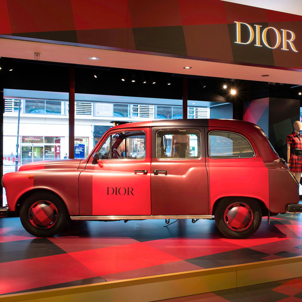 Dior - Exhibition Windows